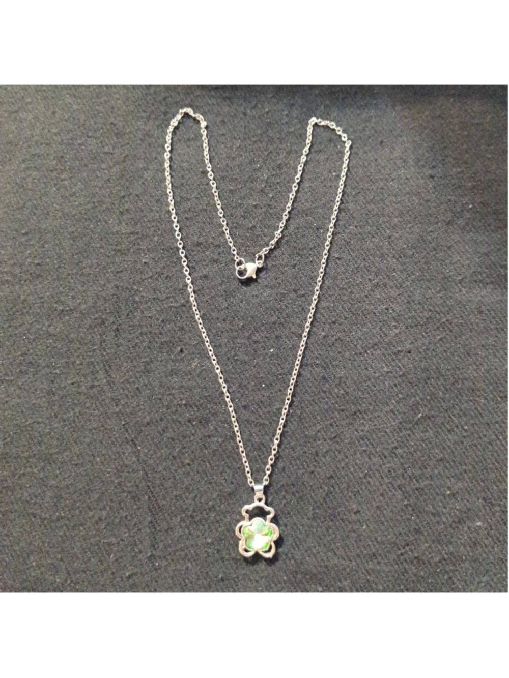 Silver Tone Green Crystal Bear Dainty Delicate Pendant Statement Necklace